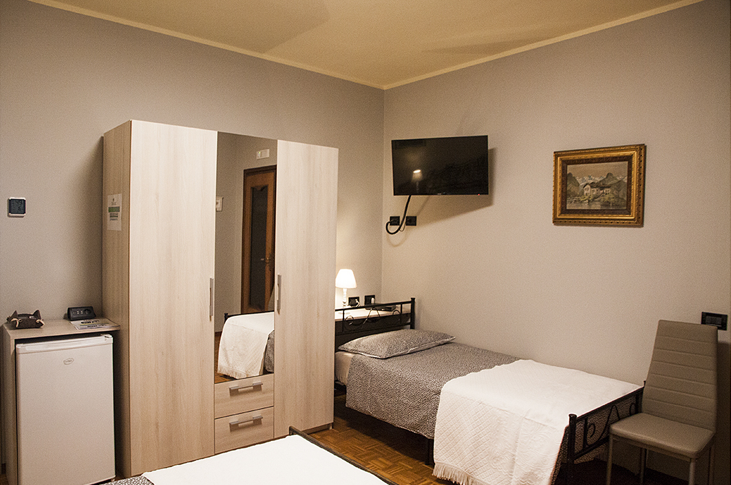 Letto singolo TICINO Bed and Breakfast Lomellina
